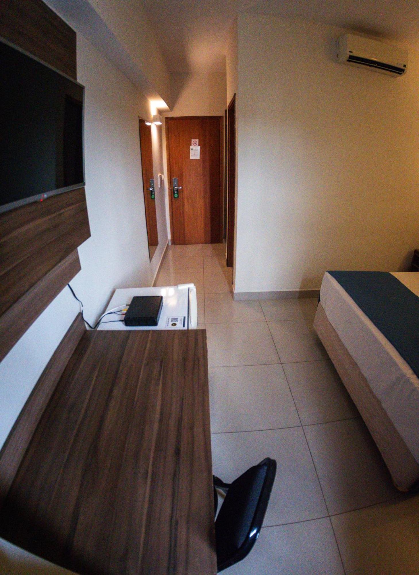 Ipe Center Hotel เซาโจเซ โด รีโอเปรโต ภายนอก รูปภาพ